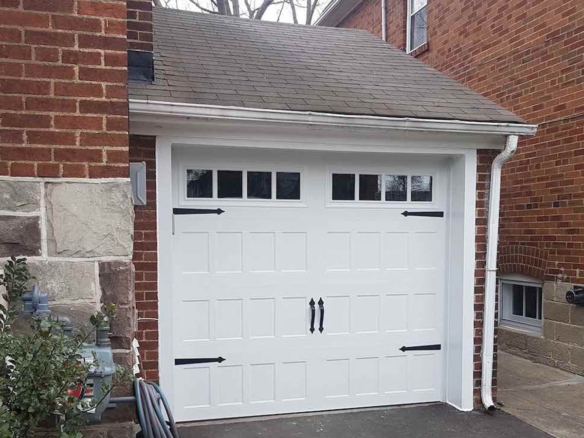 Garage Door Installation In Toronto Garage Door Geeks   32 